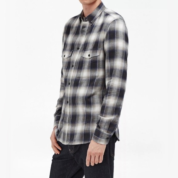 New French Connection Men's Plaid Button-Up Twill Shirt Size Large - Picture 4 of 5